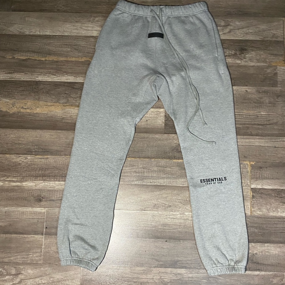 Fear Of God Essentials Dark Oatmeal Cuffed Sweatpants SS22
-